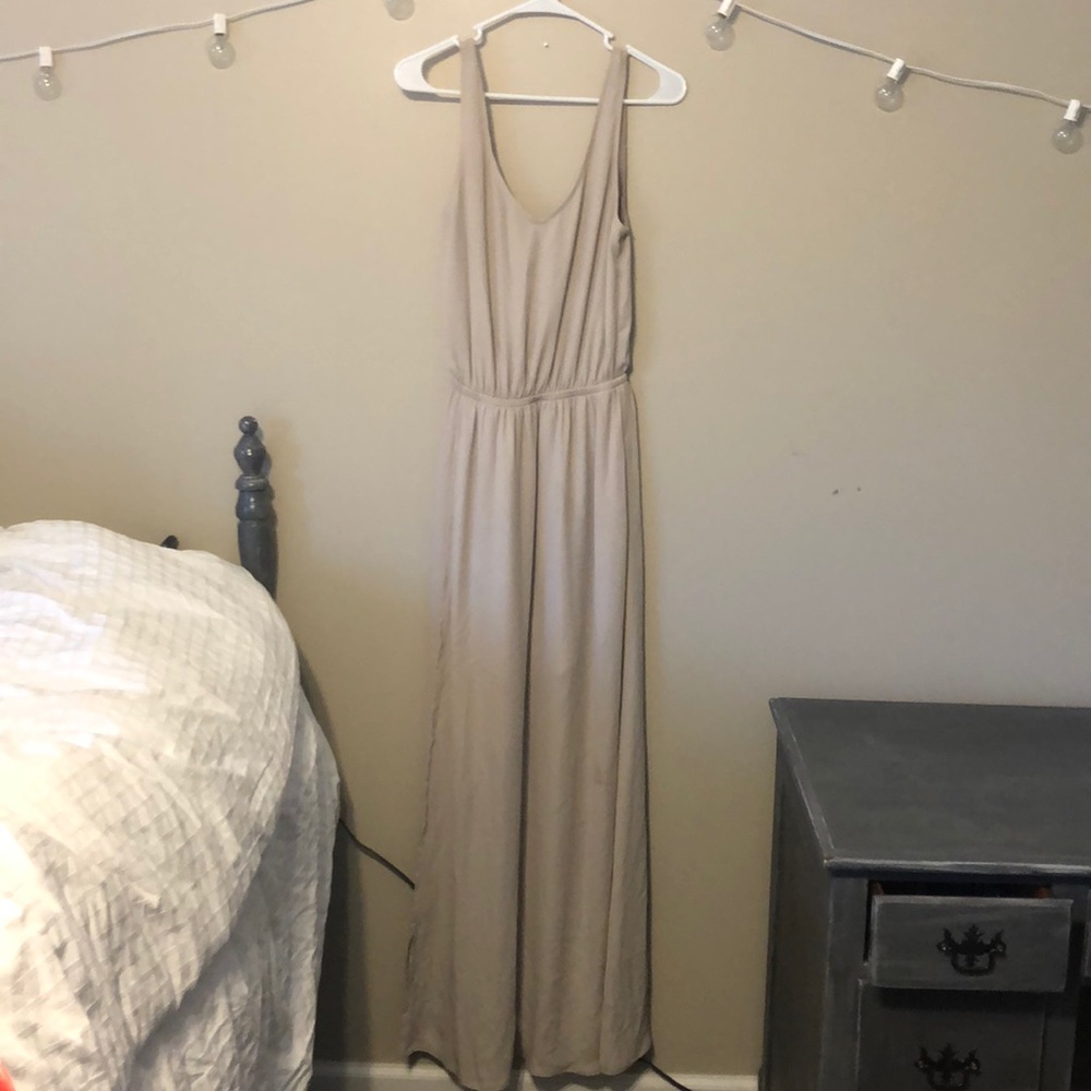 Show me your mumu Kendall maxi Dress in Dune